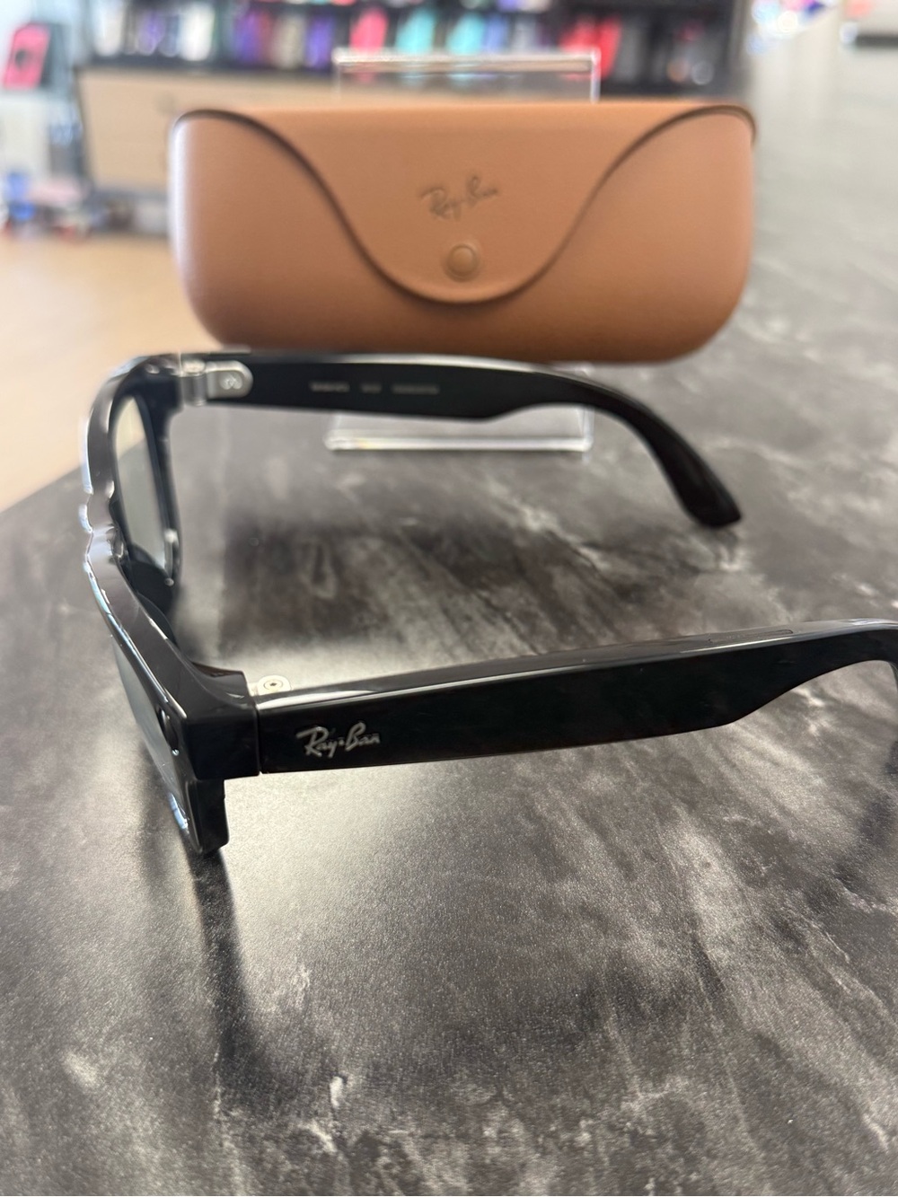 Ray-Ban Meta Skyler Black Cat-Eye Glasses with Brown Case - Picture 3 of 8